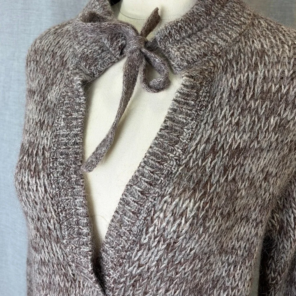 Vintage Florentine Flowers Brown Marled Knit‎ Tie Neck Sweater Wool Blend 44